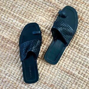 *VIA SPIGA* Leather Sandals